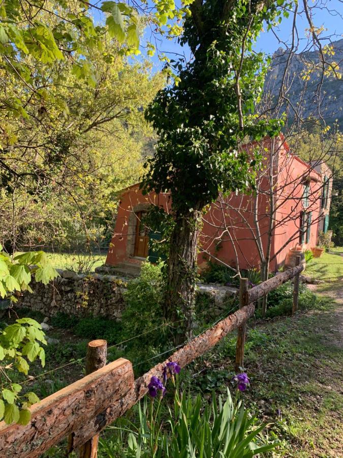 Villa Mymoustiers Exterior foto