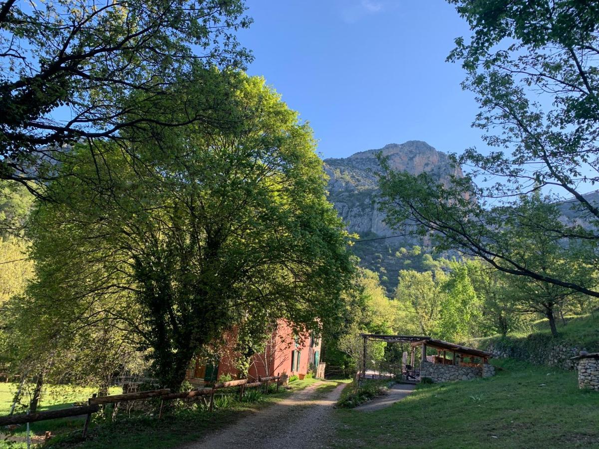 Villa Mymoustiers Exterior foto